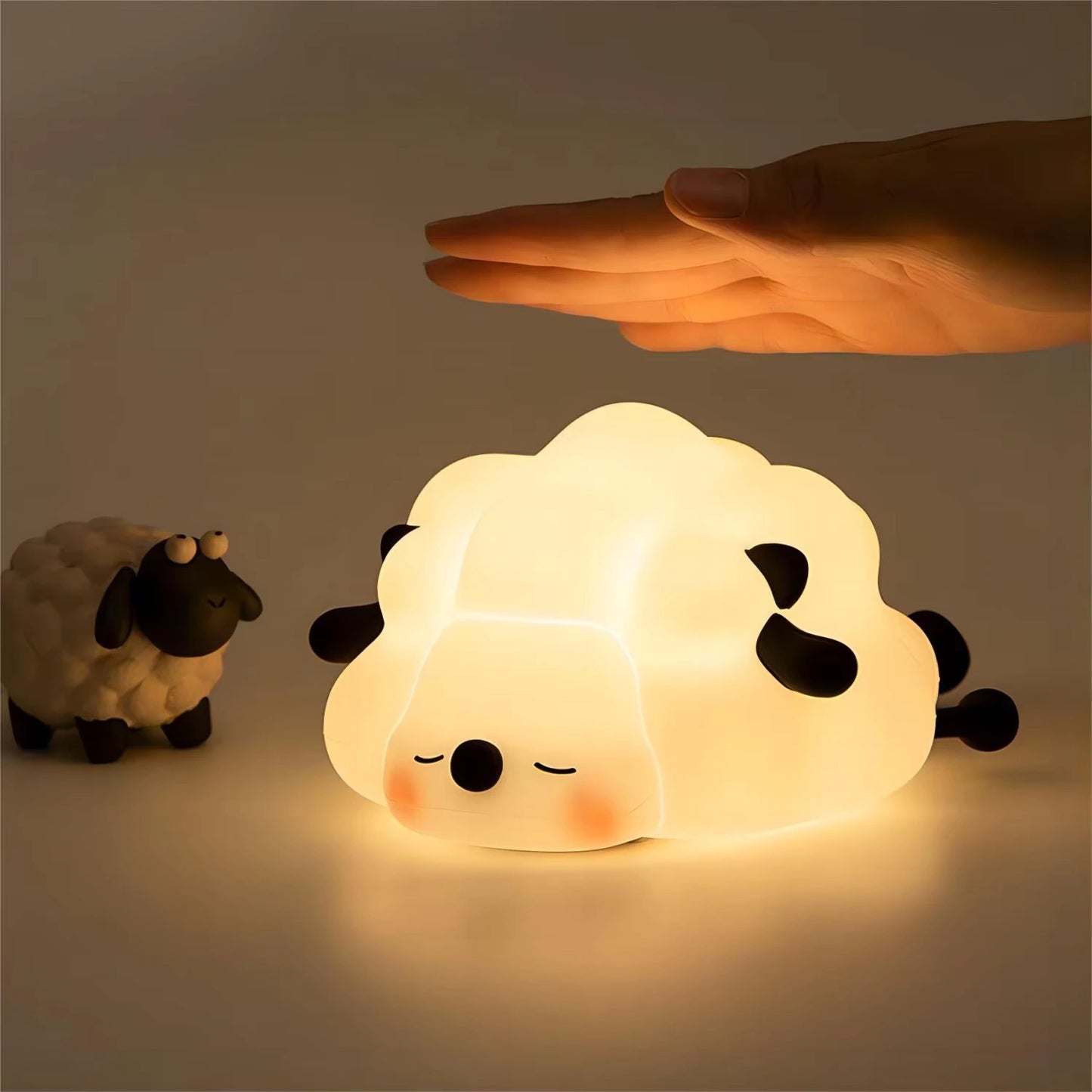 BIG FACE - Adorable Silicone Animal Night Lamps – Rabbit, Panda, Sheep & More - LoveInTheBox