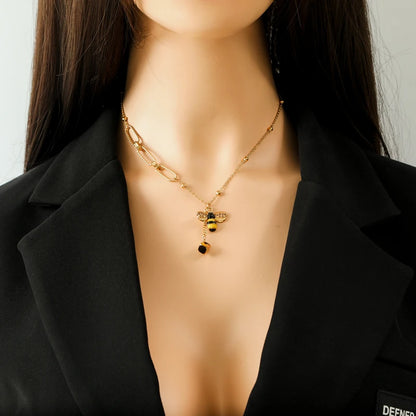 Cute Little Bee Pendant Necklace – Elegant Stainless Steel Jewelry for Women