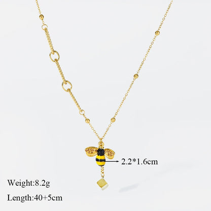 Cute Little Bee Pendant Necklace – Elegant Stainless Steel Jewelry for Women